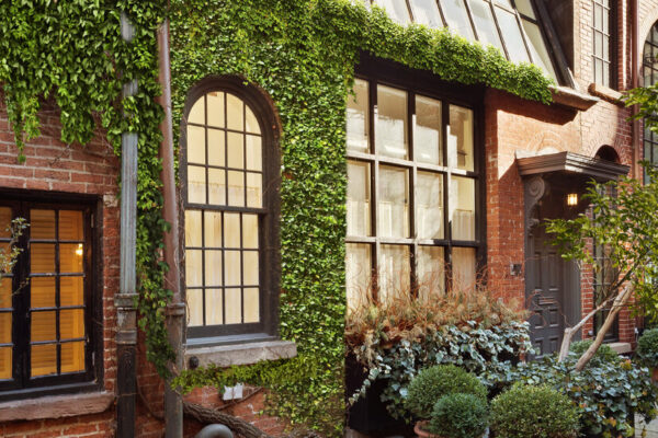 Graham Norton’s Manhattan Carriage House Is Listed for $5.595 Million