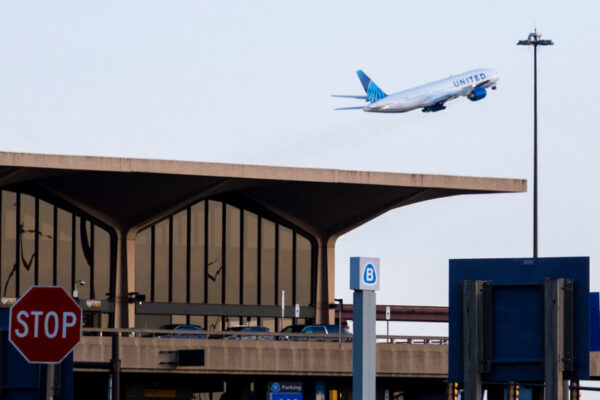 Should You Fly Through Newark Airport? Here’s What You Need to Know.