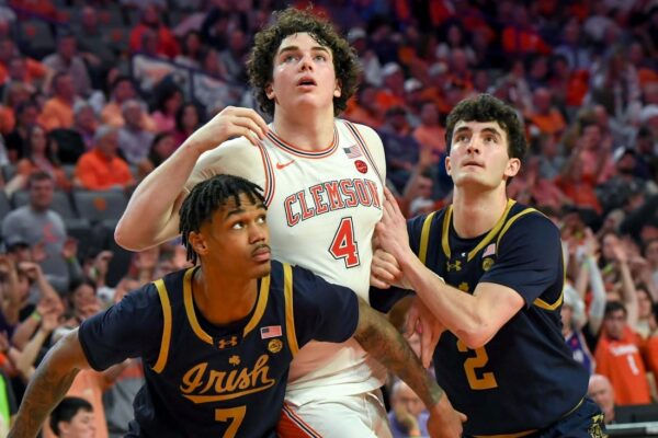 Clemson’s Ian Schieffelin shifting from basketball to football