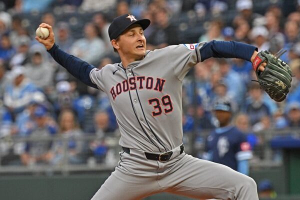 Astros still looking for timely hitting in series vs. Brewers