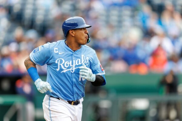 Royals, Orioles close outs series with runs at a premium