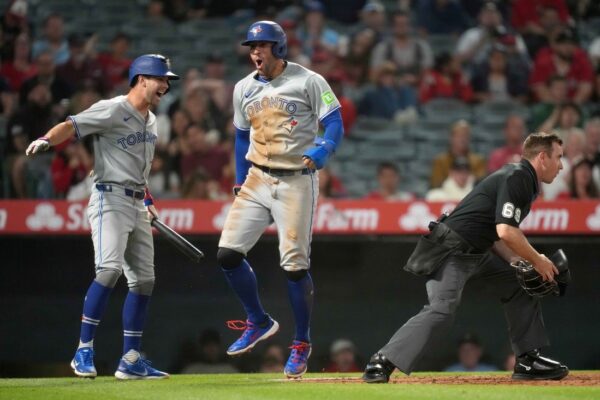 Blue Jays bid to build up steam in series opener vs. Mariners