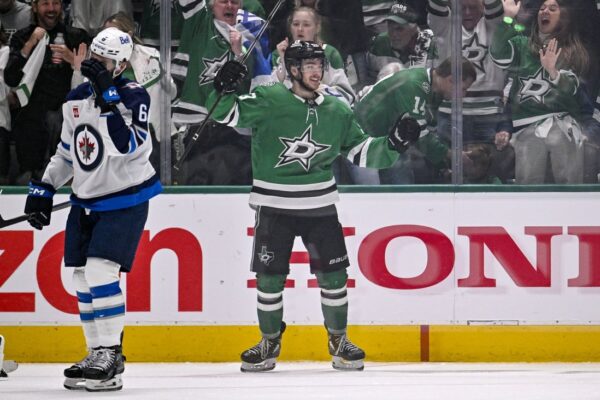Jets desperate to solve road shortcomings in Game 4 at Stars