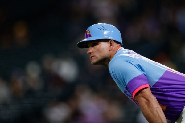 Under new management, Rockies hit the road to face Rangers