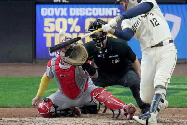 Brewers regaining scoring touch, face Orioles team looking lost