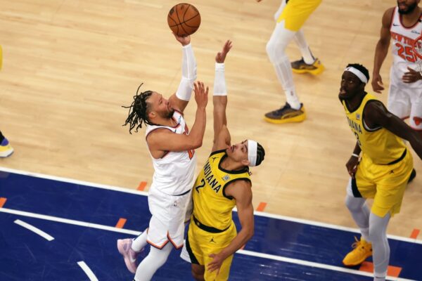 Choke or comeback? Pacers rally late, stun Knicks in OT