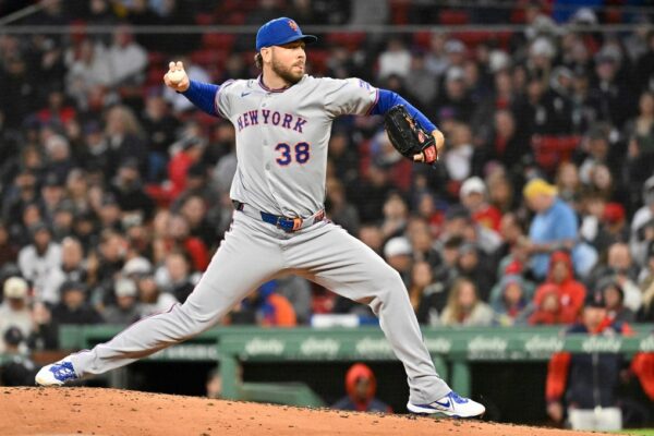Run-hungry Mets pursue another win over lowly White Sox