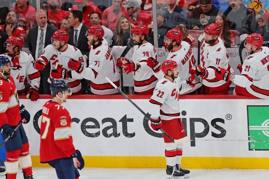 NHL: Stanley Cup Playoffs-Carolina Hurricanes at Florida Panthers
