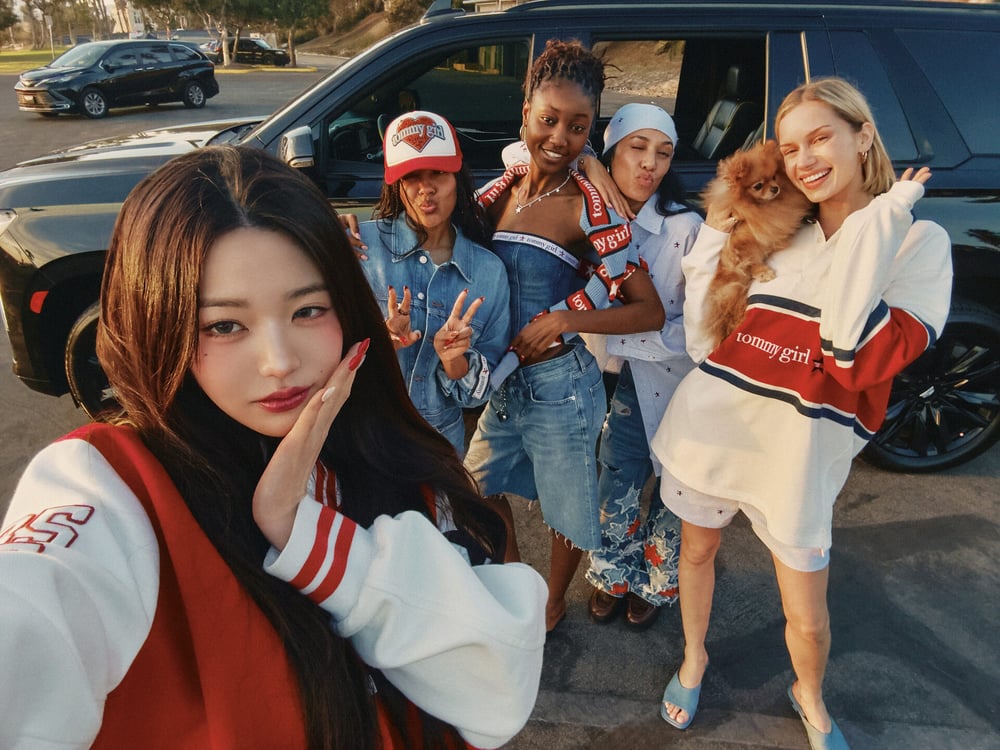 IVE’s Jang Won-young, Aleali May, Samara Cyn, Lindsay Vrckovnik and Eniola Abioro showcase the bold spirit of the new Tommy Girl.