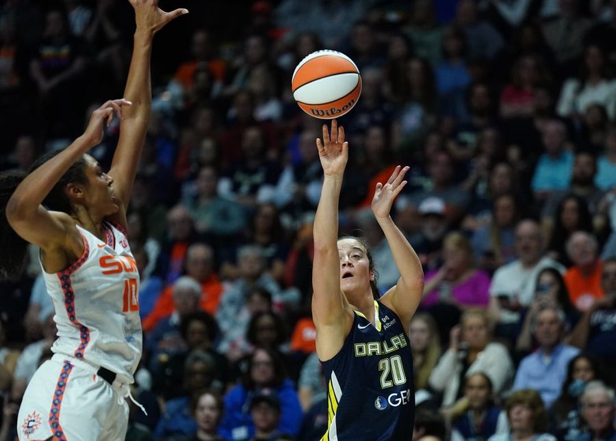 WNBA: Dallas Wings at Connecticut Sun
