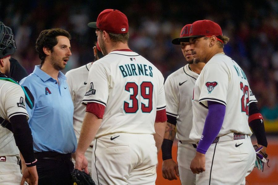 MLB: Washington Nationals at Arizona Diamondbacks