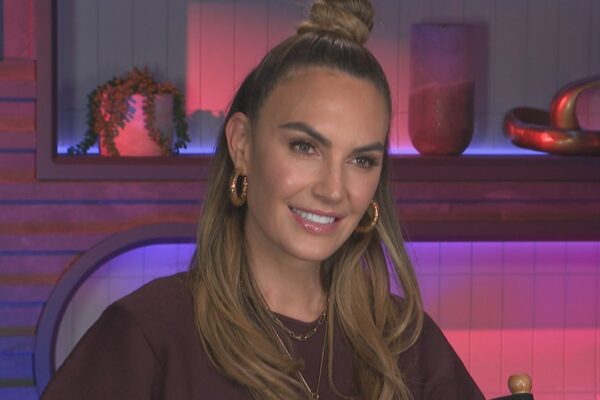 Elizabeth Chambers Reveals Her Toxic-Free Self-Care Rituals Including Face Freezes, Therapy, and Celery Juice
