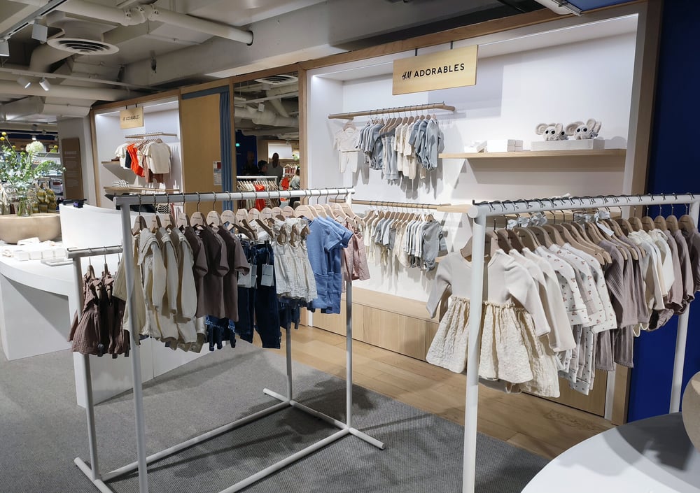 H&M Adorables takes up residence on the fifth floor of Galeries Lafayette Haussmann.