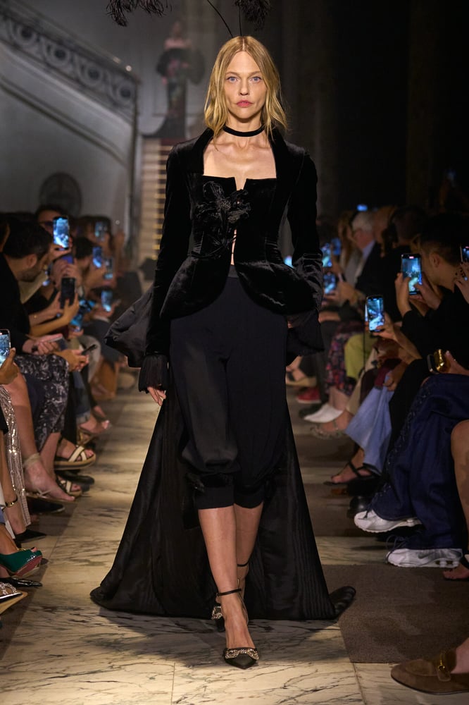 Elie Saab haute couture Fall-Winter 2025–26