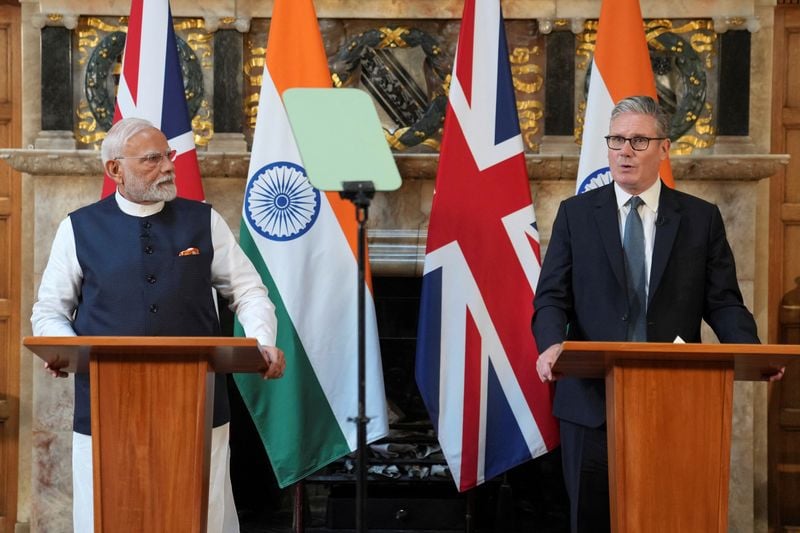 Indian PM Narendra Modi and UK PM Keir Starmer
