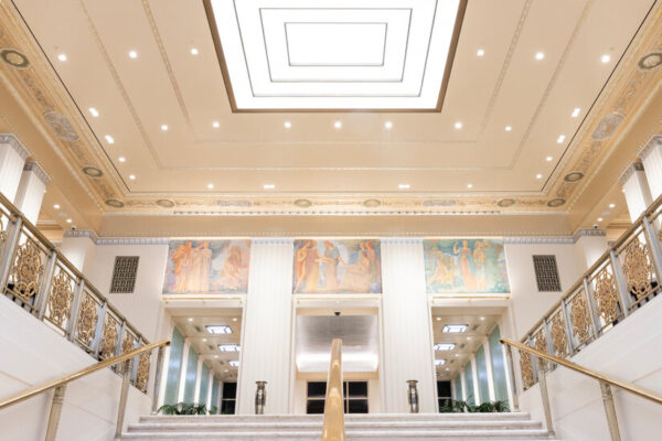 New York’s Waldorf Astoria Hotel Reopens After Almost 8 Years